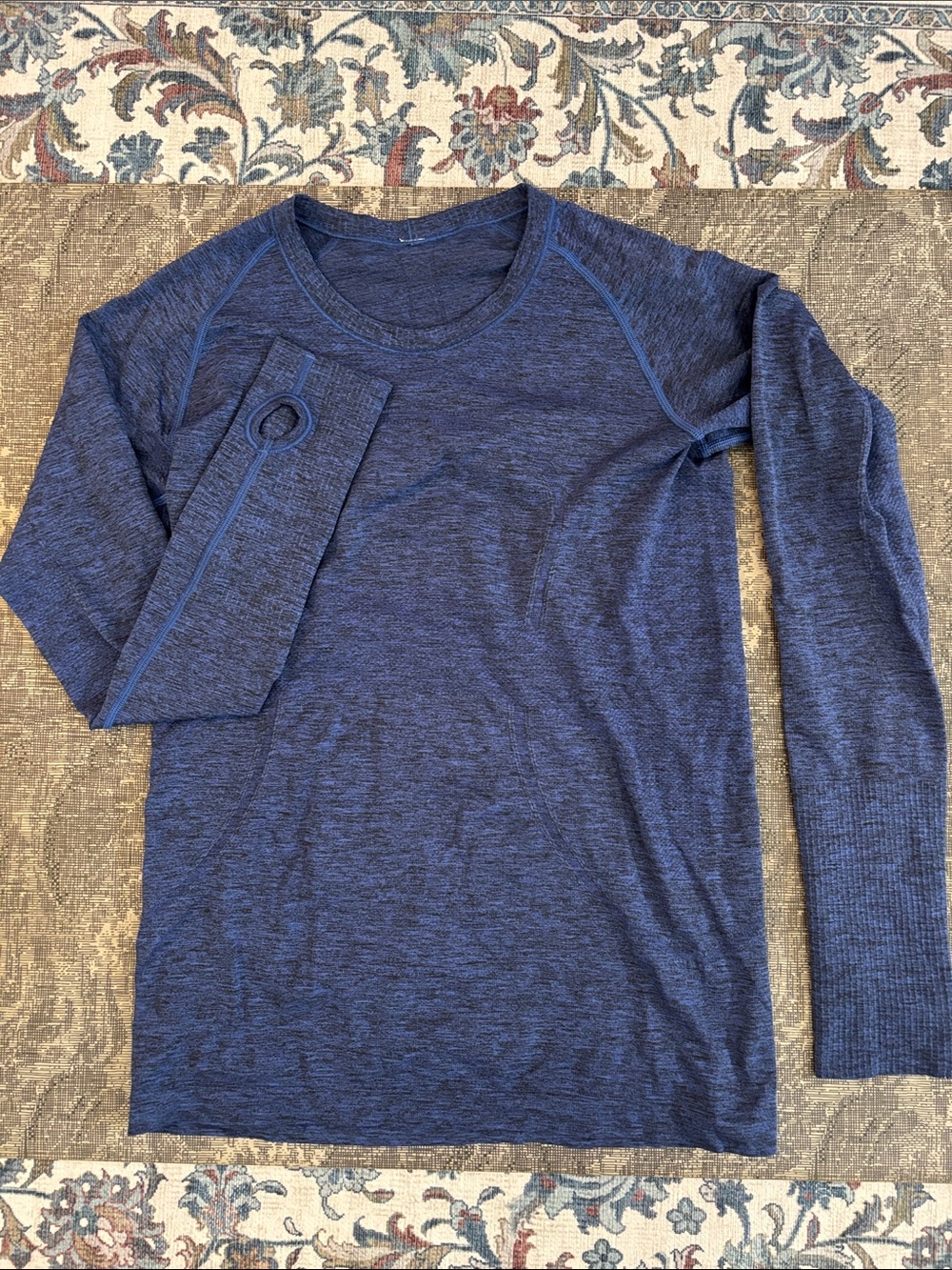 Lululemon Long Sleeve Performance Shirt - Blue